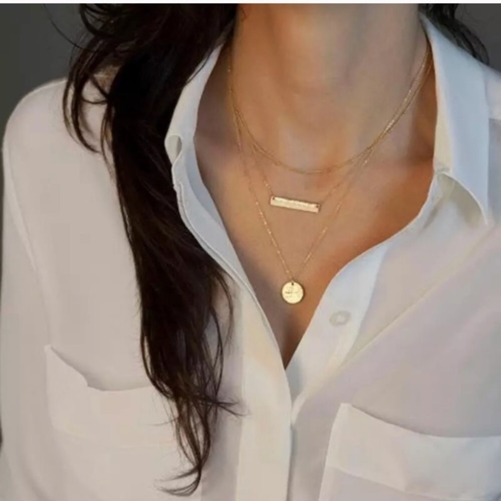 DELICATE Gold Necklace